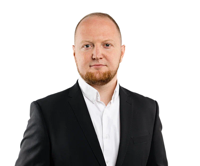 Егор Белоус