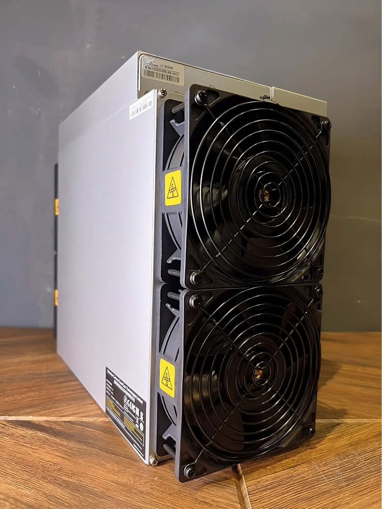 Antminer l7 9500. L7 9500mh. Фото l7 9500 асик.