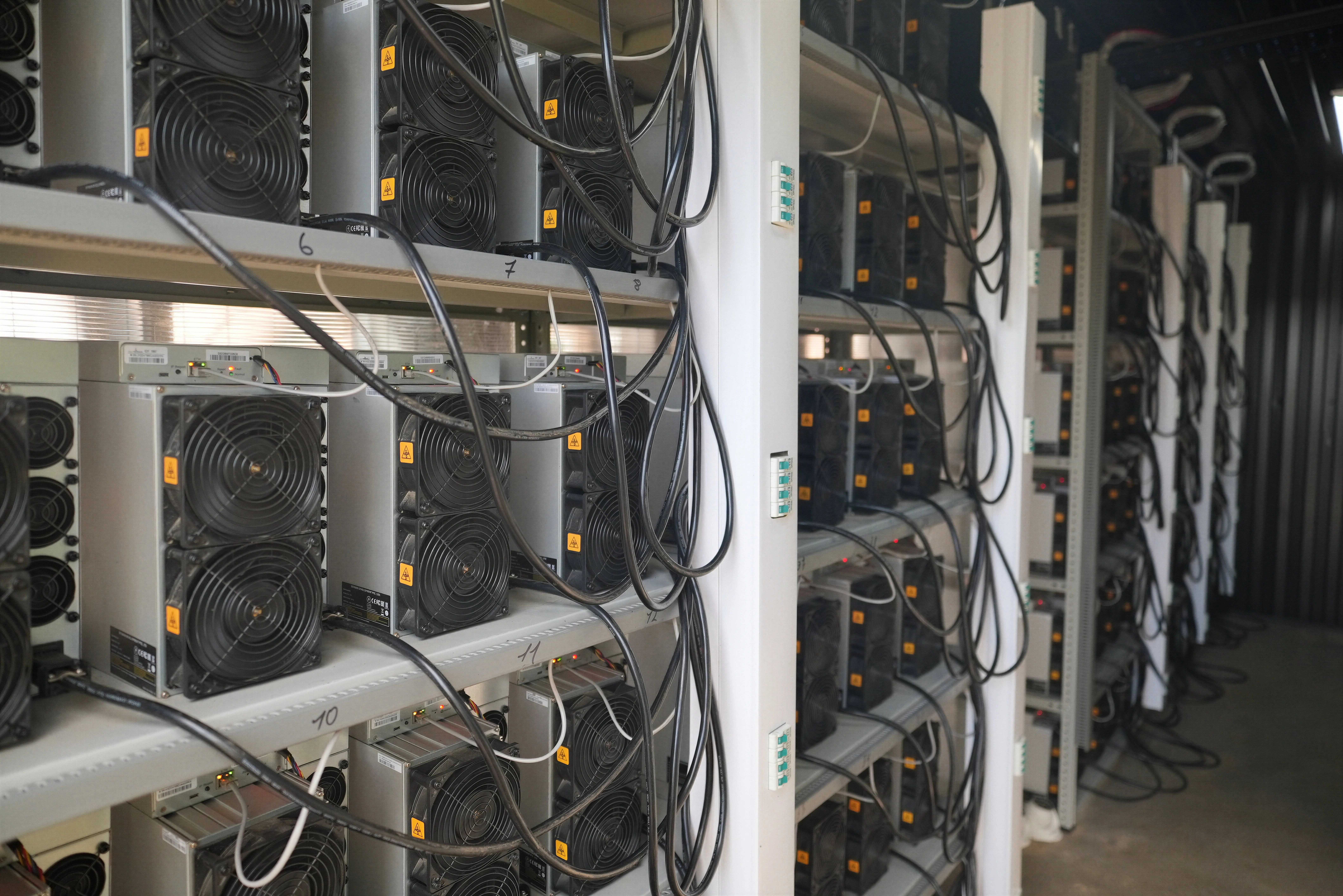 500 000+ ASIC